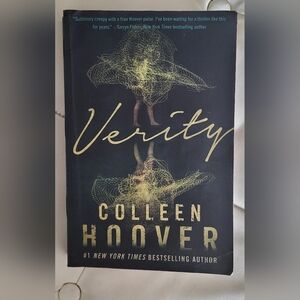 Verity by Colleen Hoover